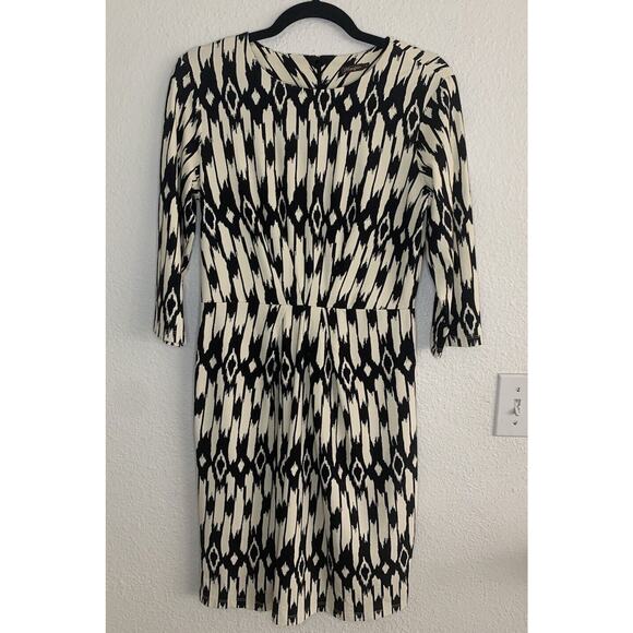 J. McLaughlin‎ Catalina Cloth Black Ivory Ikat Sheath Dress Size M - Picture 1 of 11